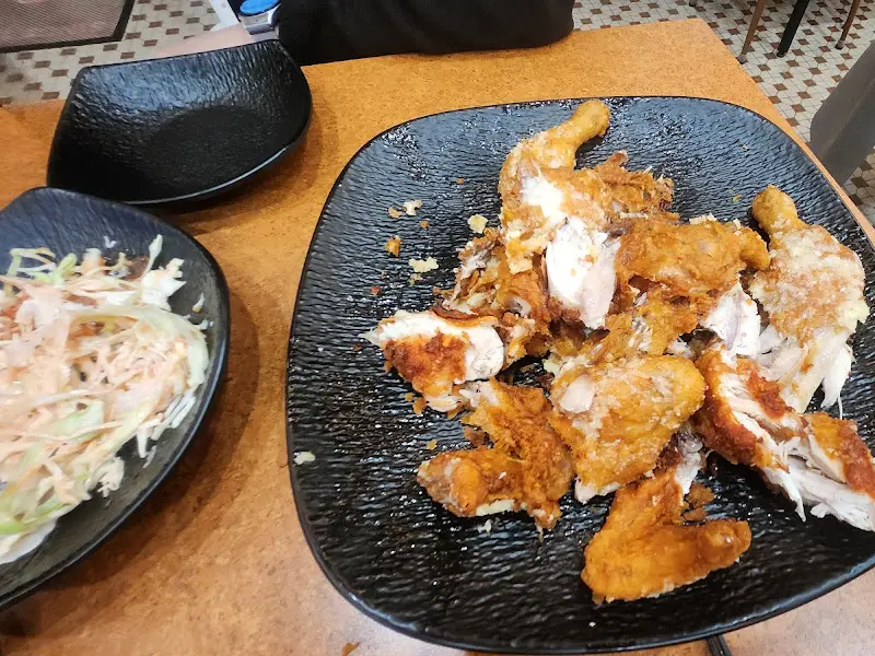 풍미통닭 한 상 차림