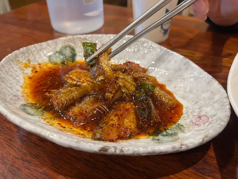 정갈하게 담겨 나온 짭쪼름한 갈치조림