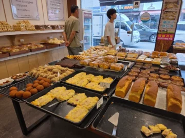 소박한 행복이 구워지는 곳, 태안 행복한빵집에서 만난 추억의 맛집