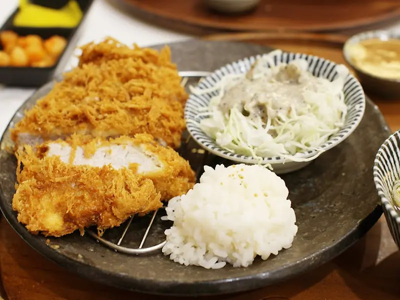 백소정 등심카츠