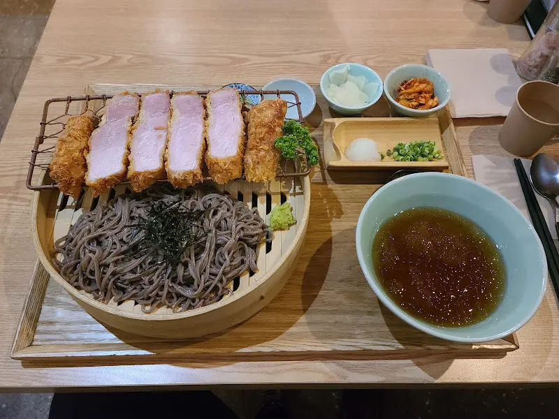 안심 카츠와 소바 세트