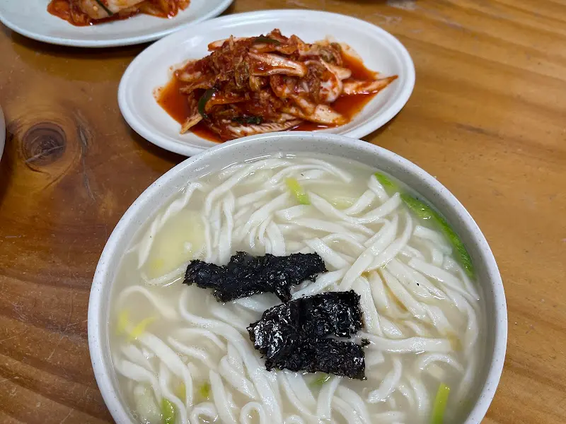 칼국수 전체샷