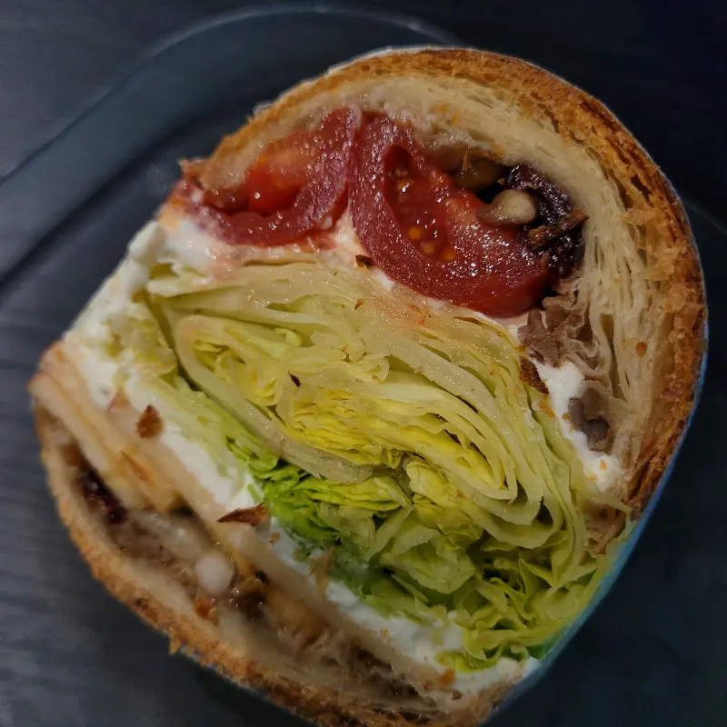 단면이 아름다운 샌드위치