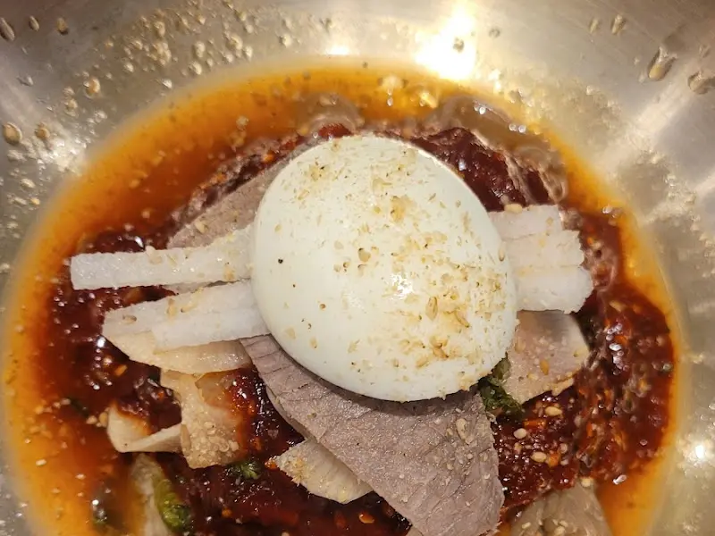 후식으로 제공되는 시원한 막국수