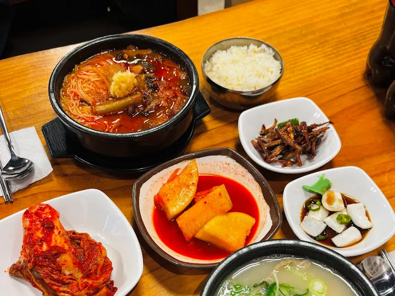 한우장 따로국밥 한 상 차림