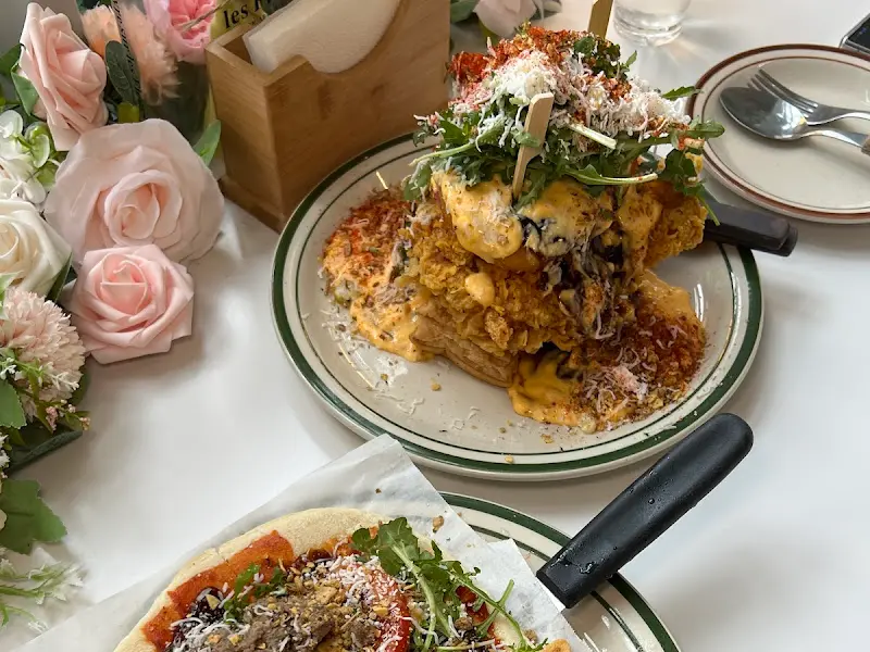 싸이페로플과 피자