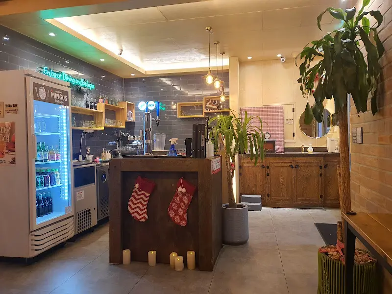 밍거스바베큐 내부 인테리어