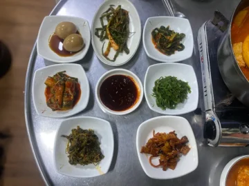 허영만도 반한 권선시장 닭볶음탕, 수원 로컬의 숨겨진 맛집 탐험기