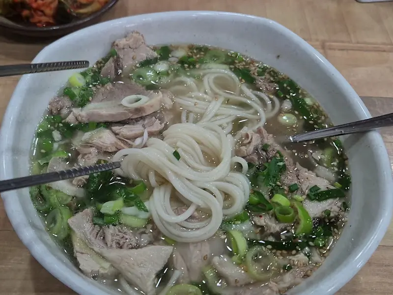 올래국수 고기국수 면발