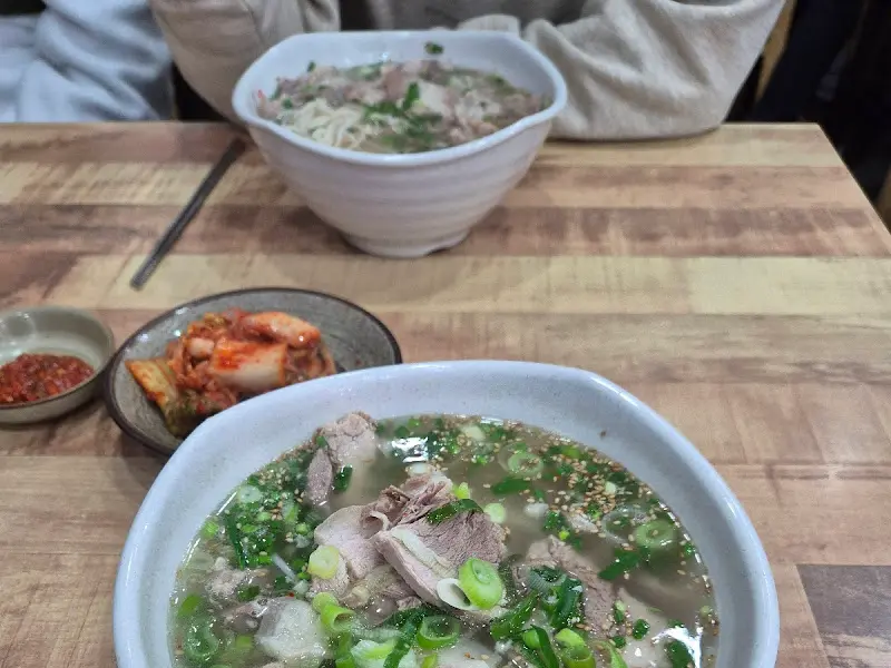 올래국수 한 상 차림