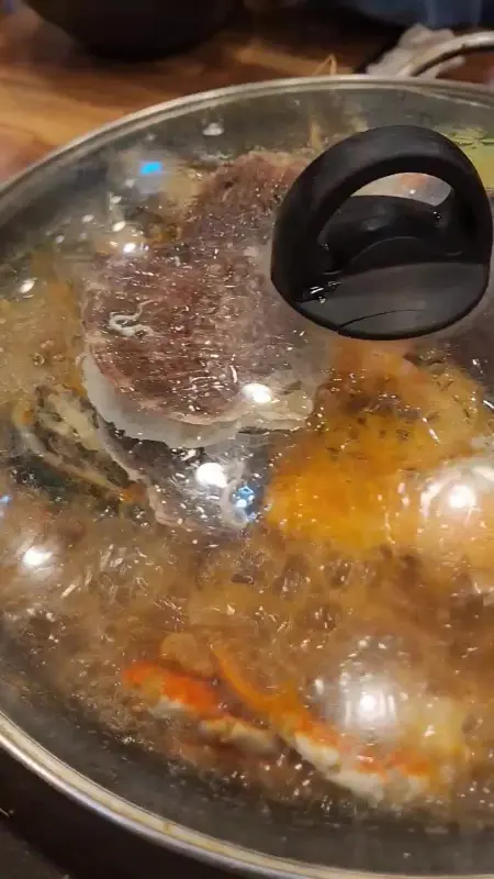 해물탕 끓는 모습