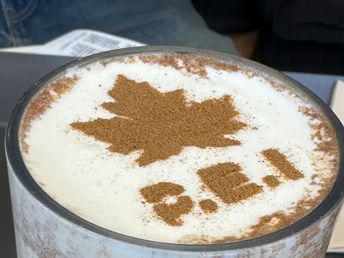 P.E.I Coffee 메뉴판