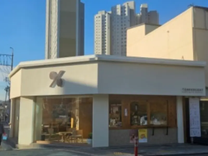 텐퍼센트 화순점 외부 전경