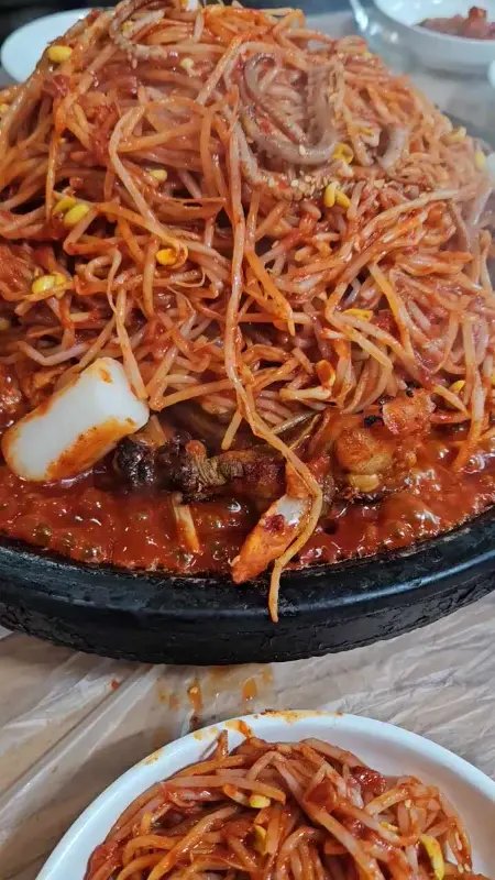 돌판 아구찜 근접샷