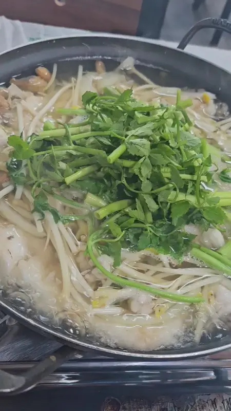 보글보글 끓는 아구탕