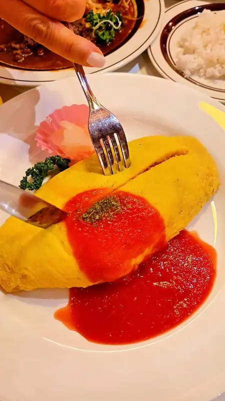 반숙 오므라이스