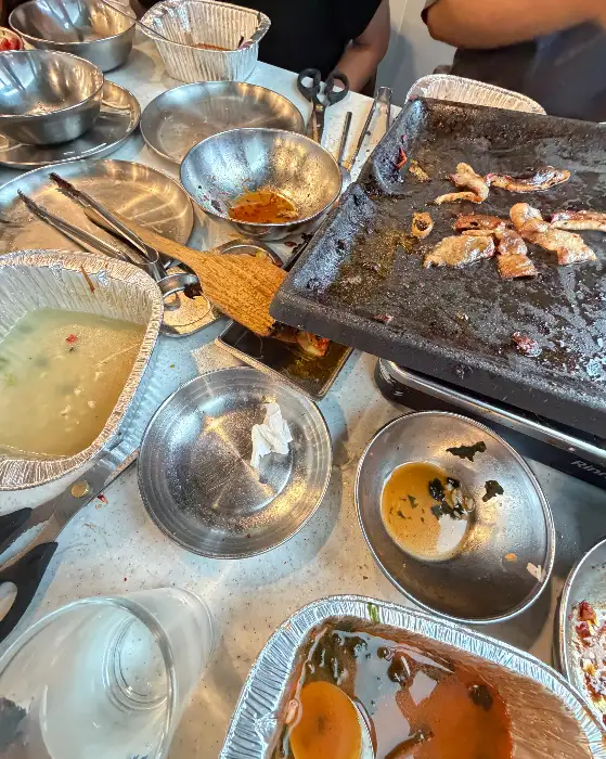 잘 익은 고기 한 점