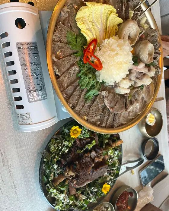 한암동 어복쟁반의 푸짐한 비주얼