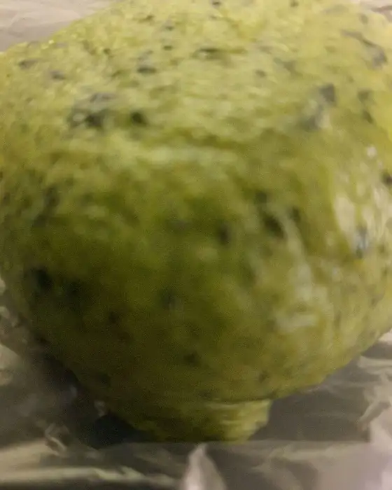 쑥빵 겉면