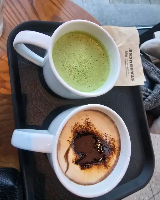 라떼와 자몽허니블랙티
