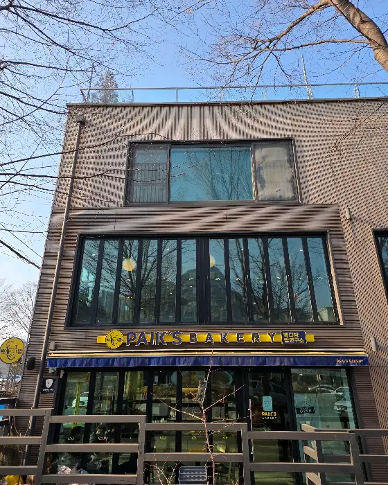 빽다방 북한산성점 외관