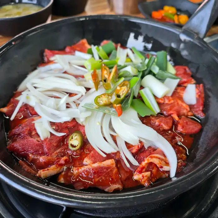 냉면과 왕만두