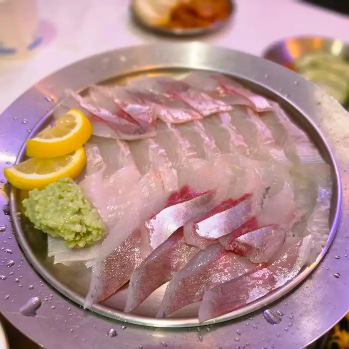 신선한 모듬회