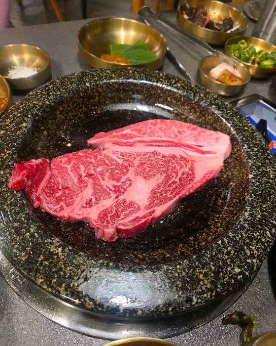 신선한 한우 등심