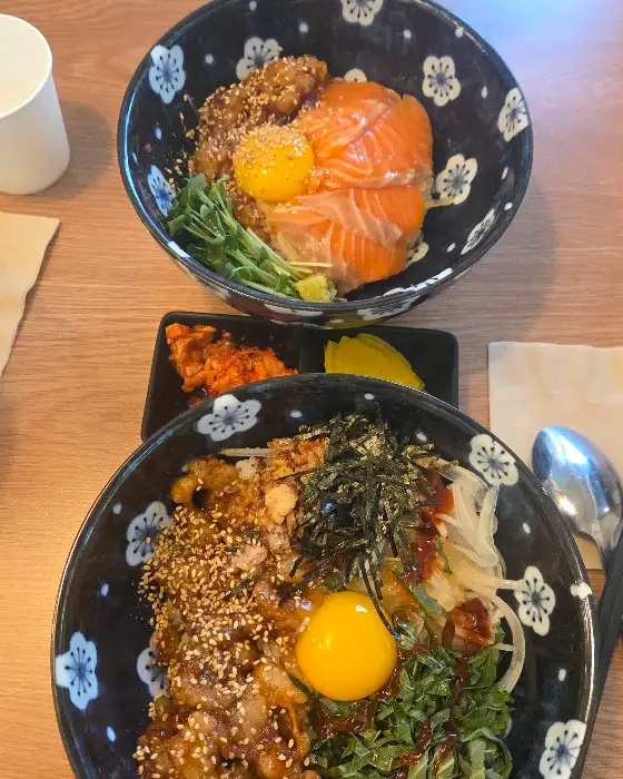 두 가지 덮밥