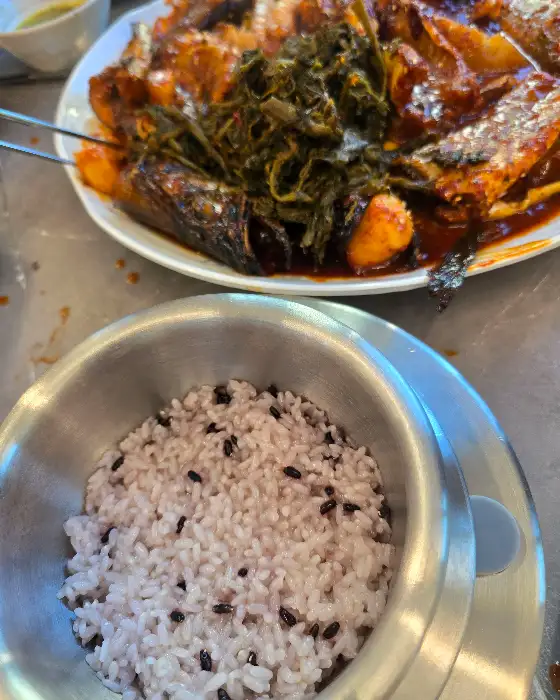 코다리찜과 함께 나온 밥