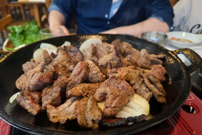 연탄 불고기 접시