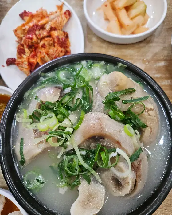 소머리국밥과 반찬