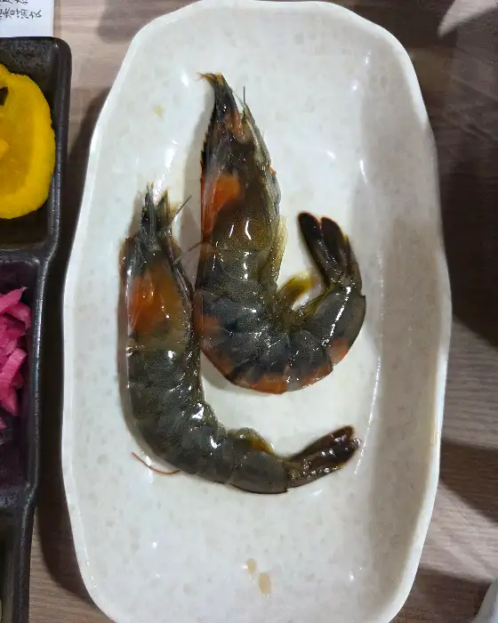 신선한 새우 요리