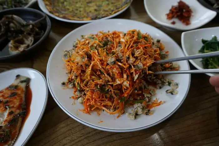 김에 싸 먹는 회무침