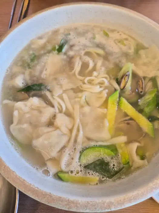 성남시청 칼국수 맛집, 칼국수 면발