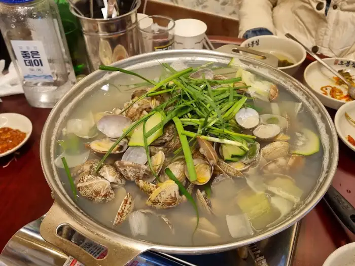 신선한 조개탕