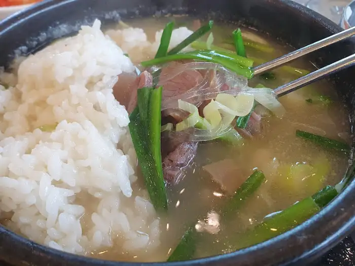 뚝방촌 국밥 클로즈업