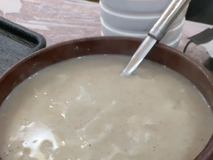 진하고 부드러운 들깨 수제비