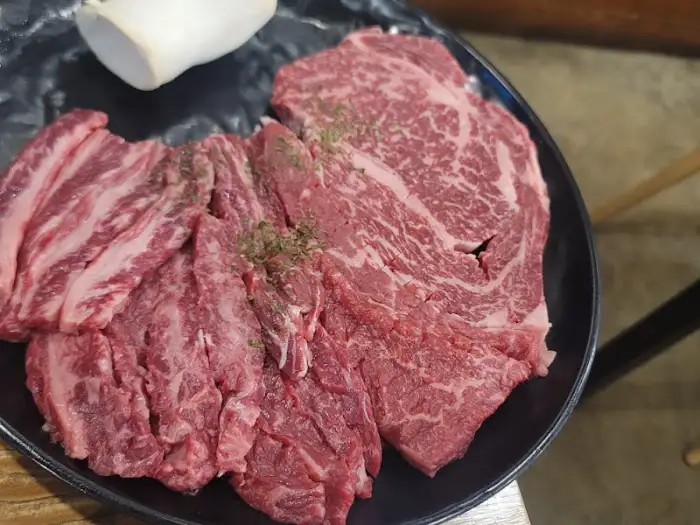 신선한 생고기