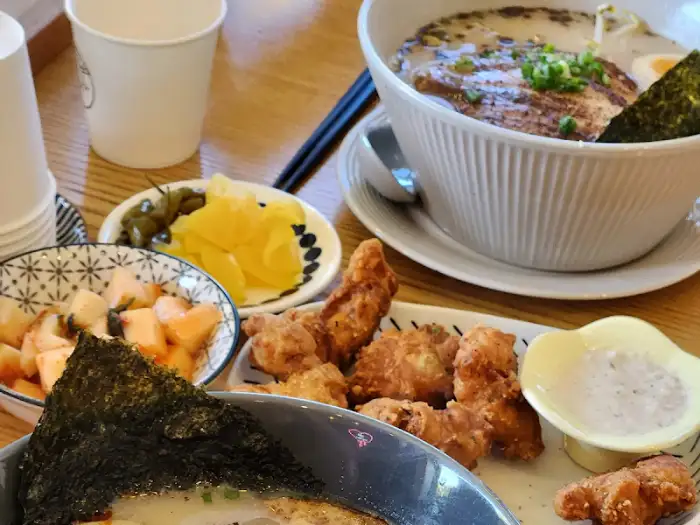 쿠로라멘 상세 모습