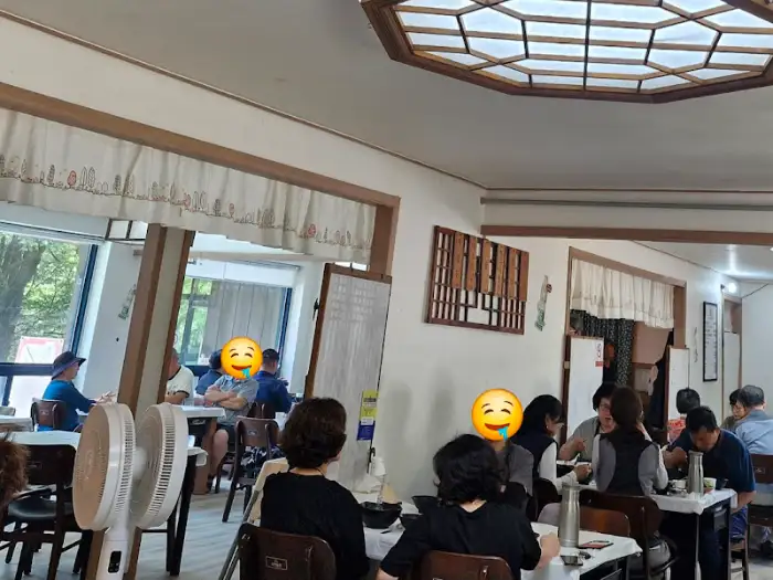 식당 내부 모습
