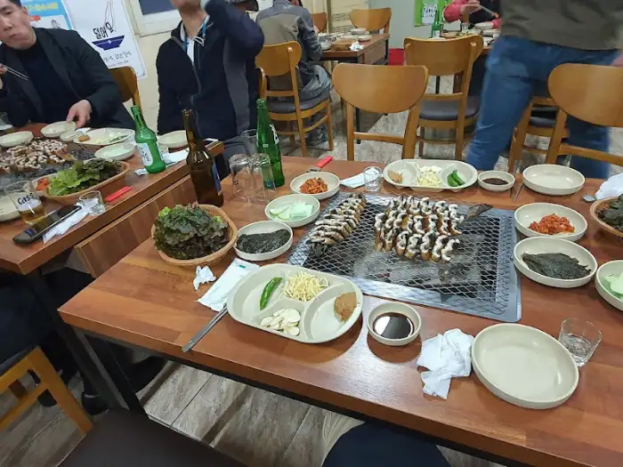 상차림 전체 모습