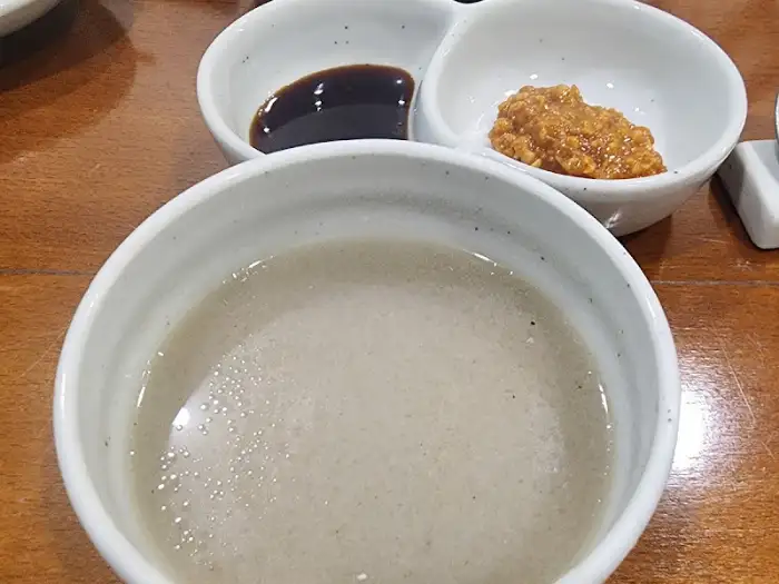 장어 고은 국물