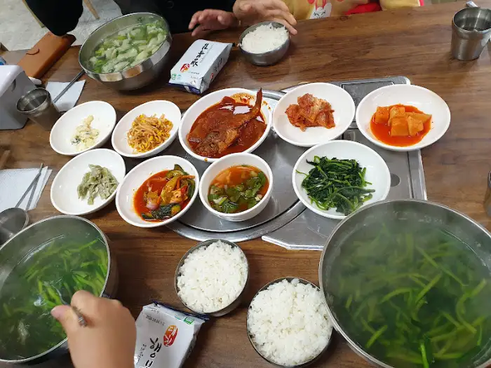 다양한 밑반찬