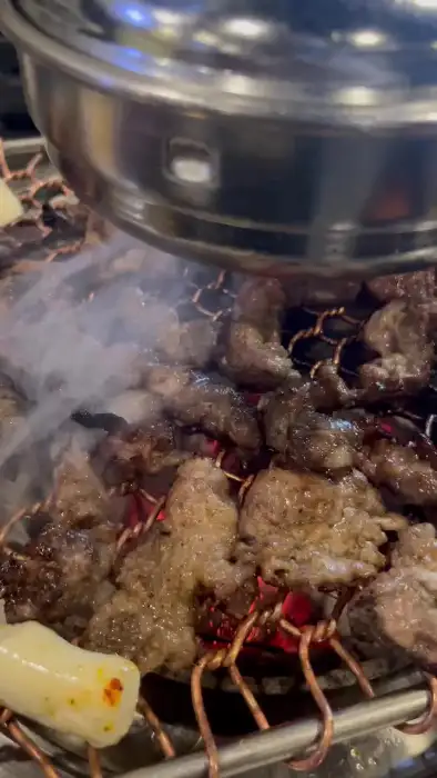 김치찌개가 끓고 있는 모습