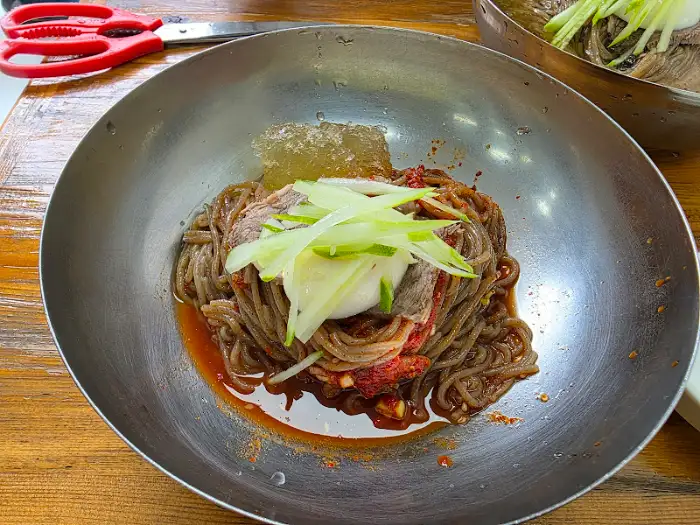 비빔냉면 클로즈업