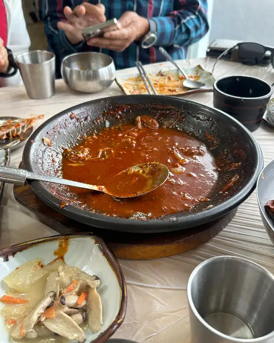 맛있게 비운 갈치조림 접시