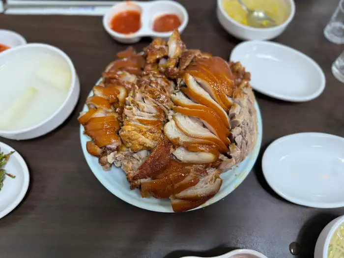 와글와글족발 족발 중 사이즈