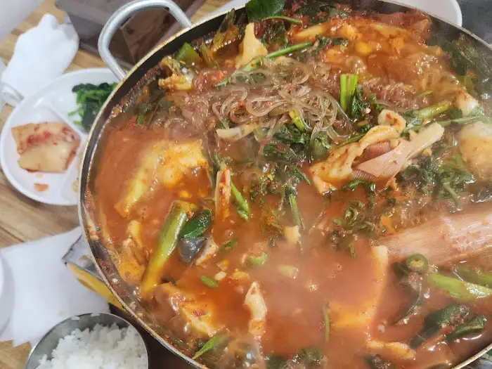 빠가사리 메기 매운탕
