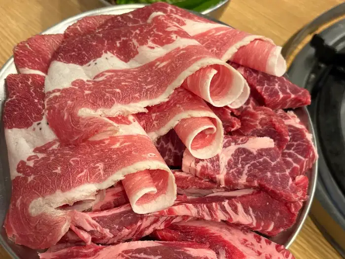 신선한 고기 모둠